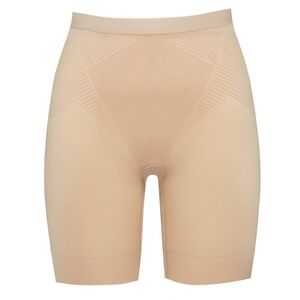 SPANX Thinstincts 2.0 Light Tan Shapewear Large Mid Thigh Short